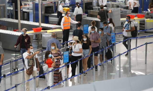 Κορονοϊός: Τι αλλάζει για τις αφίξεις από Βουλγαρία και Ρουμανία στην Ελλάδα