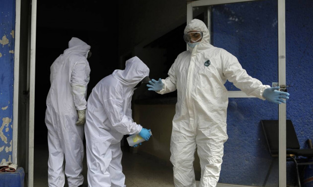 Κορονοϊός: Φόβοι για έξαρση στην Αττική - Πού θα είναι υποχρεωτική η χρήση της μάσκας