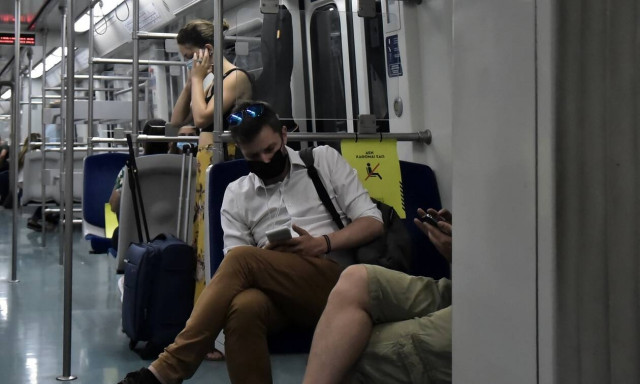 Κορονοϊός: Πόσα είναι τα ενεργά κρούσματα σε Αττική και Θεσσαλονίκη