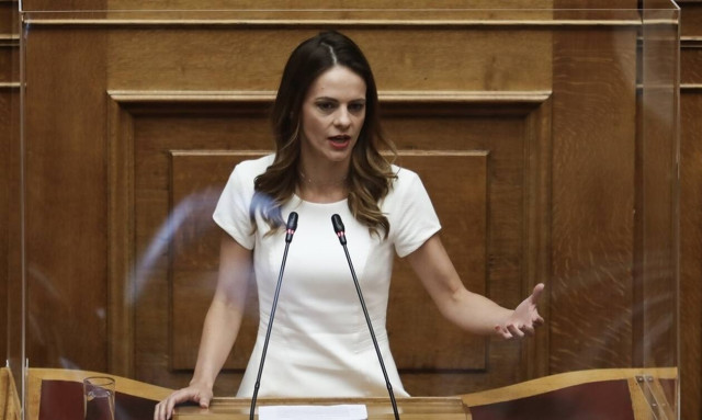 Αναδρομικά: Σύγκρουση Σκυλακάκη - Αχτσιόγλου για την τροπολογία στη Βουλή