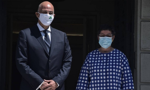 Δένδιας: Γιατί φόρεσε μάσκα του Παναθηναϊκού; Τι απάντησε ο ίδιος 