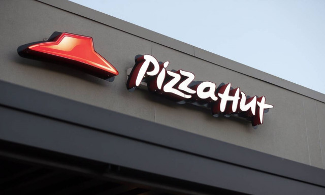 «Βόμβα»: Κλείνει όλα τα καταστήματά της η Pizza Hut στην Ελλάδα