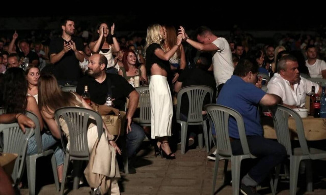 Κορονοϊός: Τέλος στα πανηγύρια – Οι ανακοινώσεις Χαρδαλία