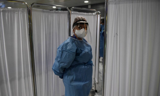 Κορονοϊός: Αυτά είναι τα νέα μέτρα - Μάσκες σε όλους τους κλειστούς χώρους