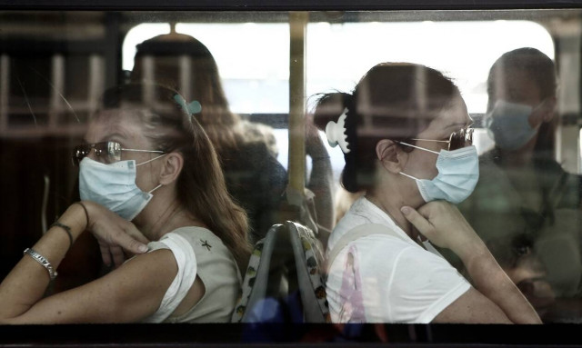 Κορονοϊός: Ανησυχία για την αύξηση των κρουσμάτων - Νέα μέτρα στο «τραπέζι»