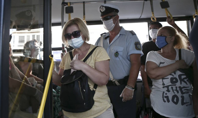 Κορονοϊός: Έκτακτα μέτρα για την αποφυγή του συνωστισμού στα ΜΜΜ