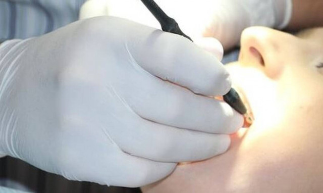 Πήγε στον γιατρό με πονόδοντο: Οι εξετάσεις αποκάλυψαν την αλήθεια