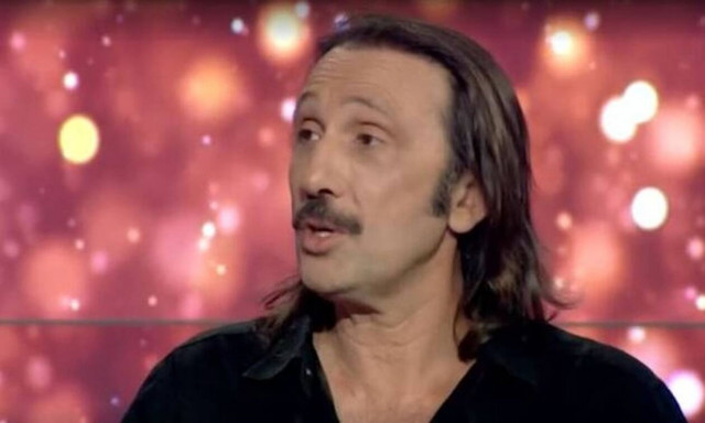 Ρένος Χαραλαμπίδης: Ο γάμος και η χάρη που του ζήτησε η μητέρα του