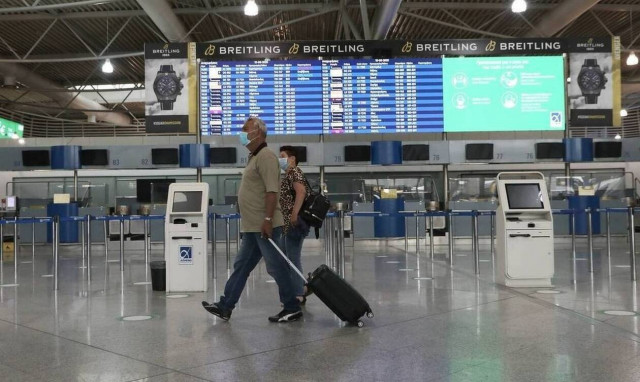 Πτήσεις: Αυτές είναι οι χώρες που αποκλείει η Ελλάδα έως 15 Αυγούστου - Λίστα