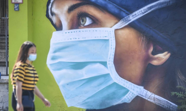 Ιταλία - Κορονοϊός: Υποχρεωτική η χρήση μάσκας σε κλειστούς χώρους μέχρι τις 15 Αυγούστου