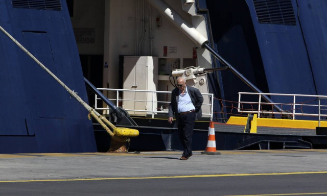 «Εξέγερση» επιβατών σε πλοίο προς την Σύρο - Έφοδος του λιμενικού