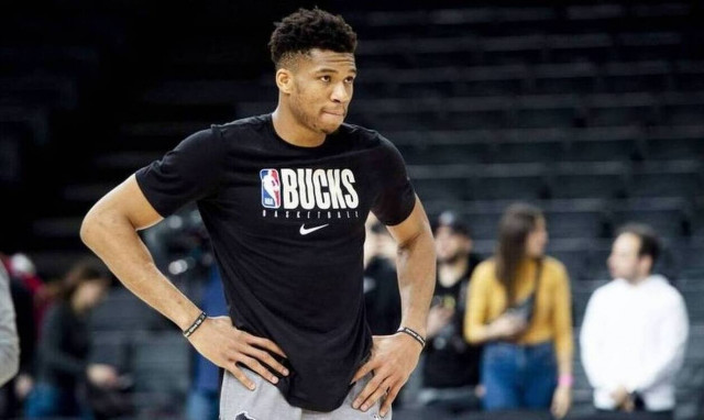 Γιάννης Αντετοκούνμπο: Αυτός είναι ο γιος του - Σε ποιον μοιάζει; (pics)