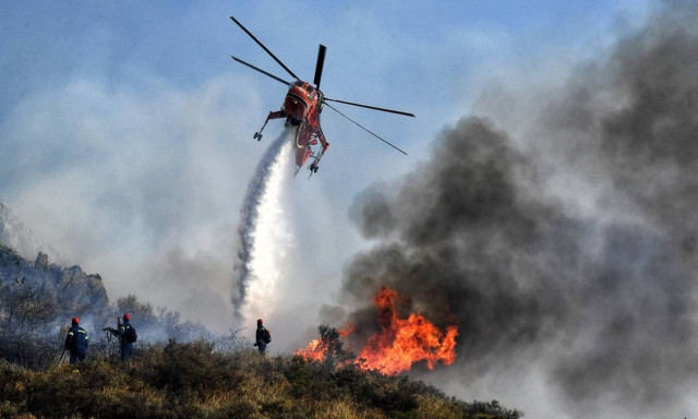 Wildfire on Kea; reinforcements sent from Lavrio, Syros