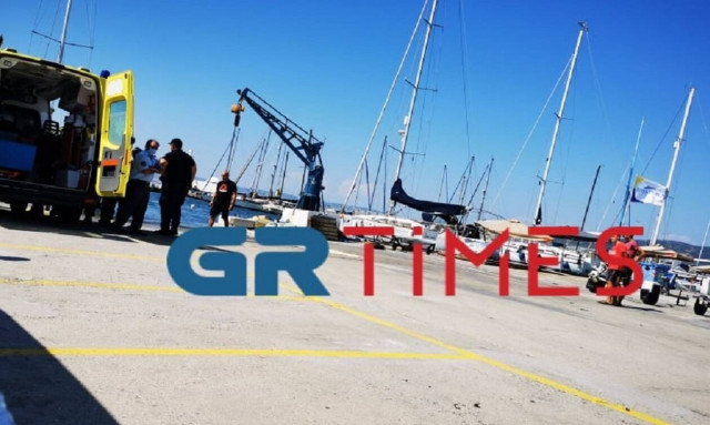 Τραγωδία στη Θεσσαλονίκη: Βούτηξε από σκάφος και πέθανε (pics)