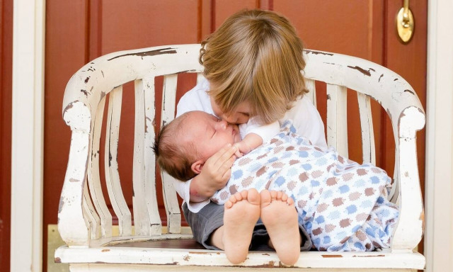 Ποιος ο ρόλος της εποχής γέννησης του παιδιού στην ανάπτυξή του; 