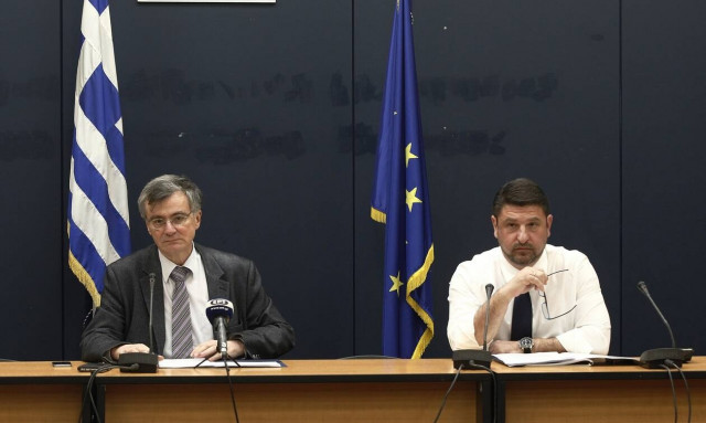 Κορονοϊός: Δείτε LIVE την ενημέρωση από Τσιόδρα και Χαρδαλιά