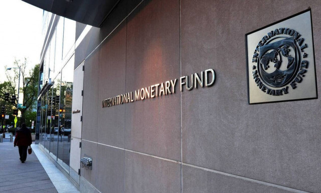  ΔΝΤ: Θα ξεπεράσουν το 2% του ΑΕΠ οι απώλειες της Ελλάδος από τον τουρισμό 