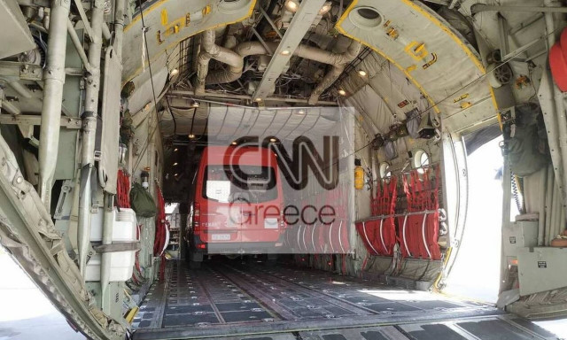 Έκρηξη στη Βηρυτό: Καρέ - καρέ η αναχώρηση της ελληνικής αποστολής βοήθειας