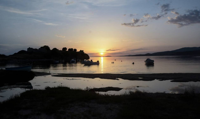 Αττική: Σε αυτές τις περιοχές απαγορεύεται το μπάνιο