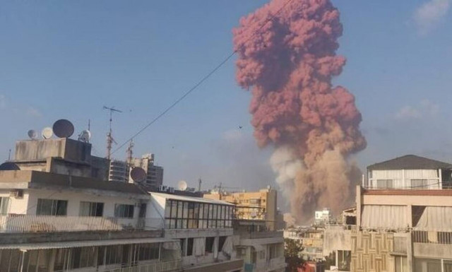 Βηρυτός: Η στιγμή της φονικής έκρηξης μέσα από 5 συγκλονιστικά βίντεο