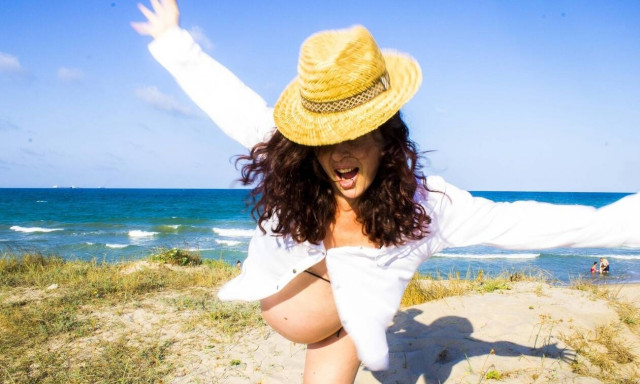 Γιατί η έγκυος δεν αντέχει τη ζέστη;