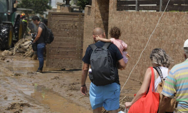 Εύβοια: Με ένα βρέφος που πέθανε στην κούνια του δεν αρκεί το «δεν έκανε το 112 κι άντε γειά»