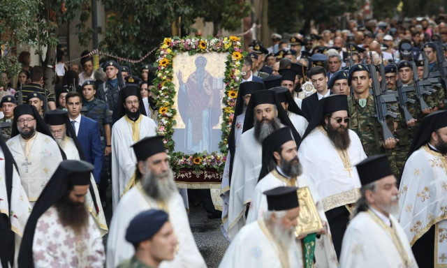 Κορονοϊός – Νέα μέτρα για τις εκκλησίες: Η ΚΥΑ για τις λιτανείες