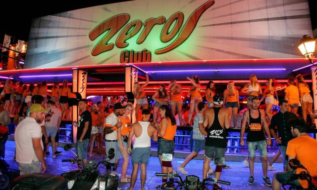 Κορονοϊός: Σε ποιες περιοχές θα κλείνουν τα μπαρ τα μεσάνυχτα - Αναλυτική λίστα