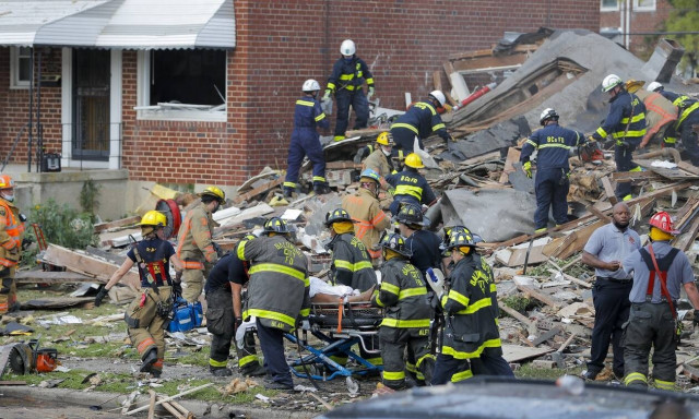 Μεγάλη έκρηξη στη Βαλτιμόρη: Μια νεκρή, τραυματίες και παγιδευμένοι (vids)