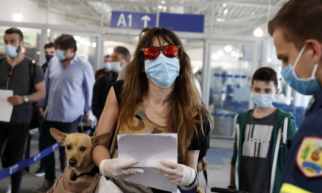 Κορονοϊός: Αυτό θα είναι το ωράριο των μπαρ - Όλες οι ανακοινώσεις της κυβέρνησης