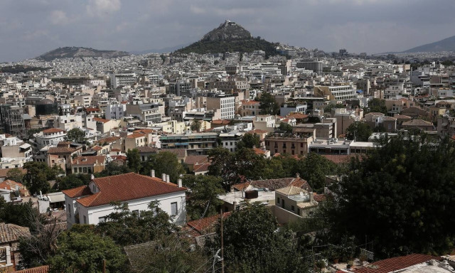 Aδήλωτα τετραγωνικά: Ο κορoνοϊός μπορεί να φέρει παράταση