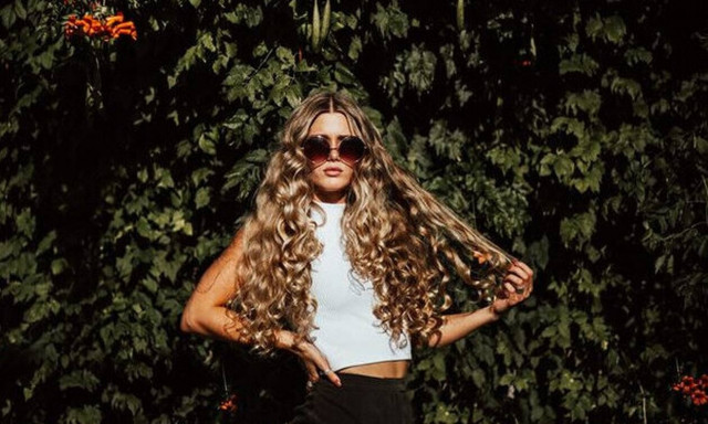 To φρούτο που θα σου χαρίσει μακριά και πλούσια μαλλιά