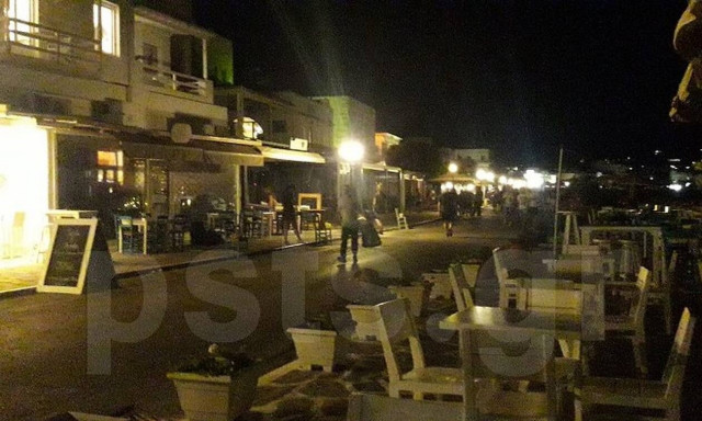 Κορονοϊός - Πάρος: Μπαρ έκλεισε τα μεσάνυχτα με… «είμαστε ακόμα ζωντανοί»! (vid) 