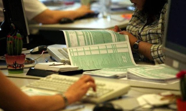 Φορολογικές δηλώσεις: Παράταση στην υποβολή - Πότε εκπνέει η προθεσμία