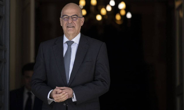 FM Dendias in Vienna; to meet with Pompeo and Schallenberg