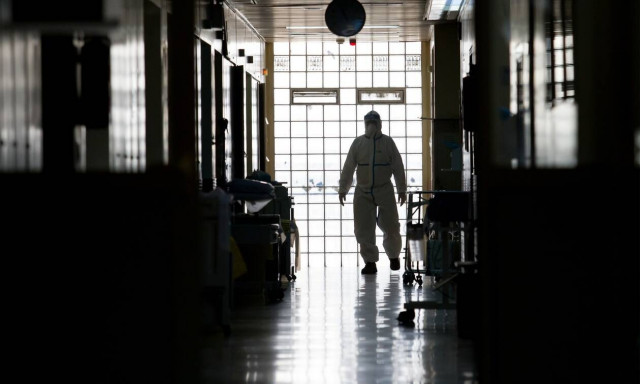 Κορονοϊός: Τρομάζει η διασπορά – Στο «κόκκινο» Αθήνα και Θεσσαλονίκη