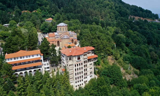 Δεκαπενταύγουστος - Παναγία Σουμελά: Κατάνυξη και τήρηση των κανόνων στο προσκύνημα