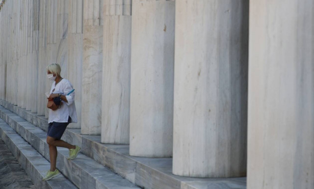 Κορονοϊός: 230 νέα κρούσματα στη χώρα - Στους 226 οι θάνατοι