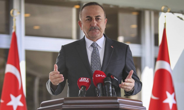 Τσαβούσογλου: Η Ελλάδα κάνει μαύρη προπαγάνδα