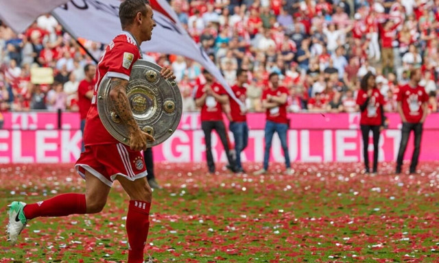 Ολυμπιακός Συλλέκτης τίτλων ο Ραφίνια! (video+photos) 