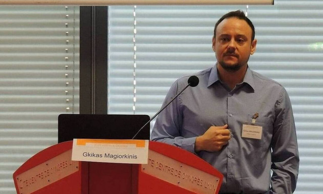 Κορονοϊός - Μαγιορκίνης: Μάσκες στα παιδιά 10-19 χρονών στα σχολεία