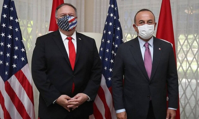 Πομπέο σε Τσαβούσογλου: Να μειωθούν άμεσα οι εντάσεις στην Αν. Μεσόγειο 