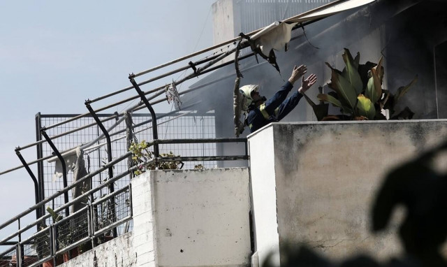 Τραγωδία στην Κυψέλη: Δύο νεκροί μετά από πυρκαγιά σε διαμέρισμα