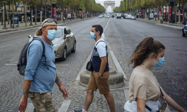 Κορονοϊός - Γαλλία: Αυξήθηκαν οι ασθενείς σε νοσοκομεία και ΜΕΘ