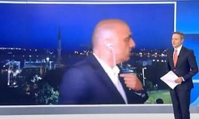 Τούρκοι διέκοψαν τον ανταποκριτή του ΣΚΑΙ ενώ έδινε ρεπορτάζ (vid)