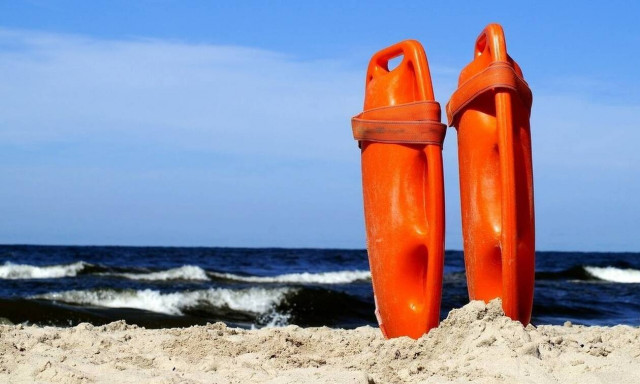 Δύο παιδιά και δύο ενήλικες κινδύνευσαν να πνιγούν στην Κρήτη