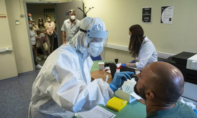 Κορονοϊός - Ρωσία: Σχεδόν 5.000 κρούσματα μέσα σε 24 ώρες