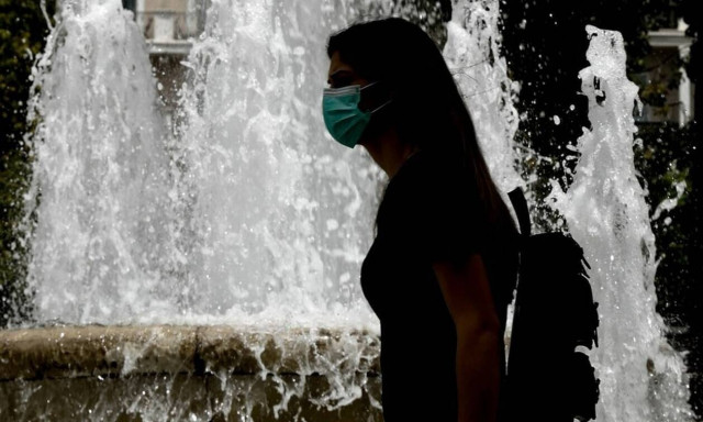 Καιρός: Ανεβαίνει και άλλο η θερμοκρασία - Σε ποιες περιοχές θα βρέξει