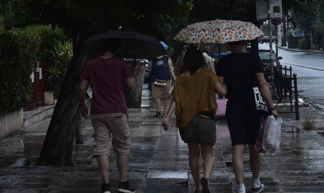 Άστατος καιρός με βροχές και καταιγίδες - Πού θα σημειωθούν