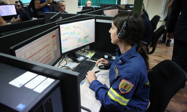 Κορονοϊός: Συναγερμός από 112 σε Χαλκιδική και Μύκονο - Δείτε τι έγραφε